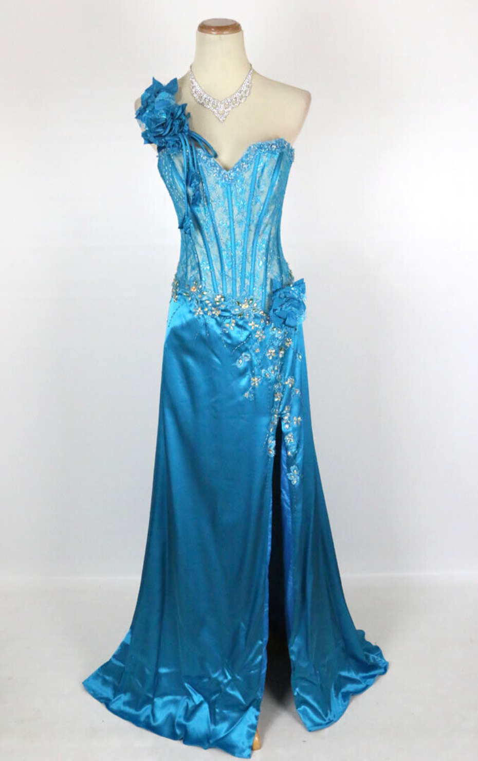 Tony Bowls 112715 (Only Size 4 Blue FINAL SALE)