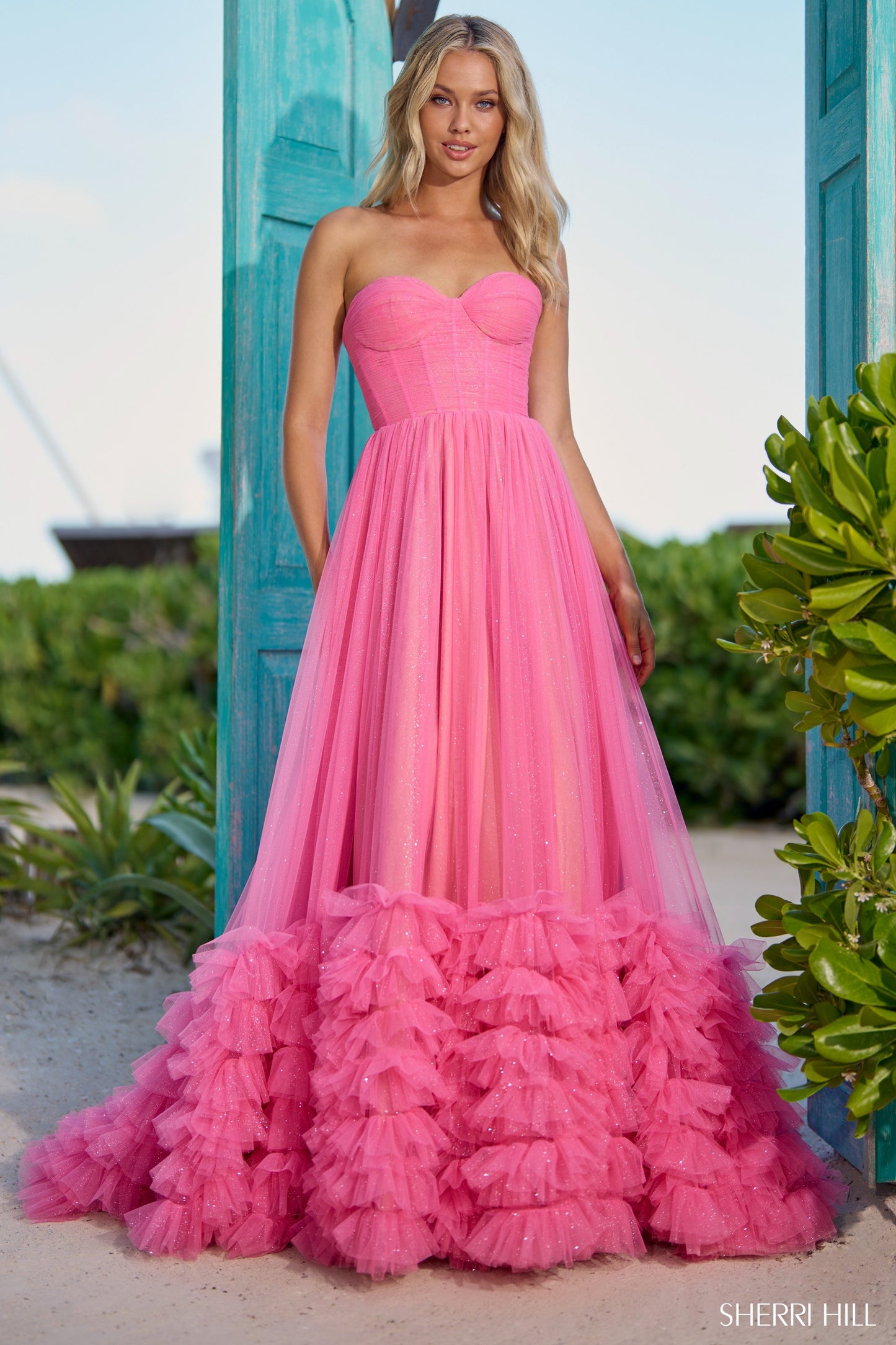 Sherri-Hill-56040-Sweetheart-Neckline-Ball-Gowns-Tulle-Fabric-Bright-Pink-Long-Dress-Evening-Gown-Prom-Dress-Sherri-Hill-2024