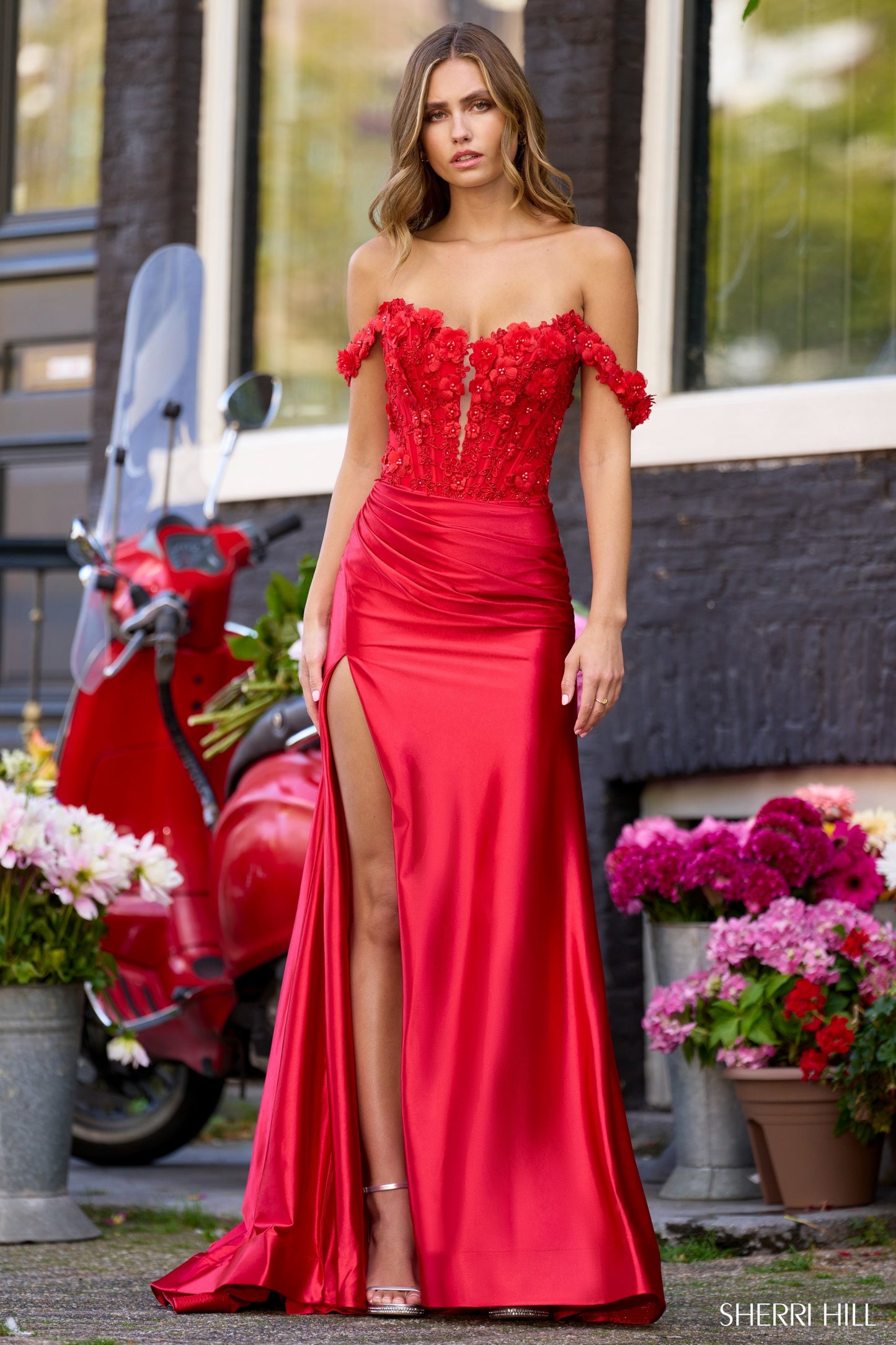 Sherri-Hill-56176-Sweetheart-Neckline-Fitted-Satin-Fabric-Red-Long-Dress-Evening-Gown-Prom-Dress-Sherri-Hill-2024