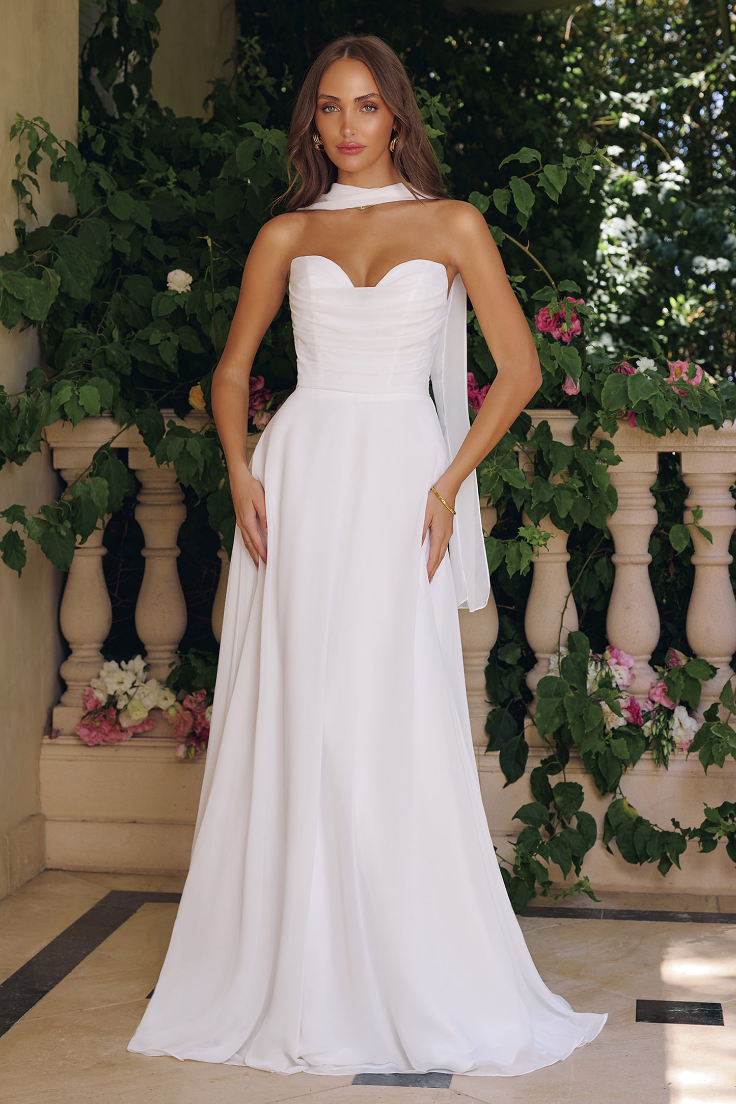 Amoris T703W