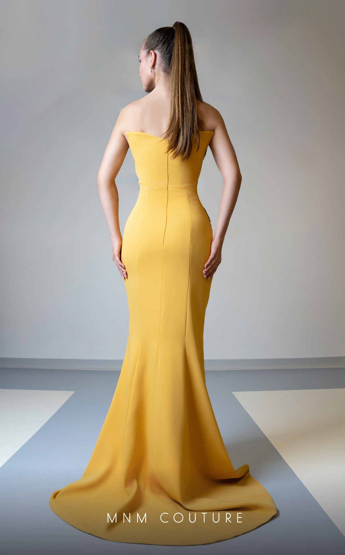 MNM Couture V02051