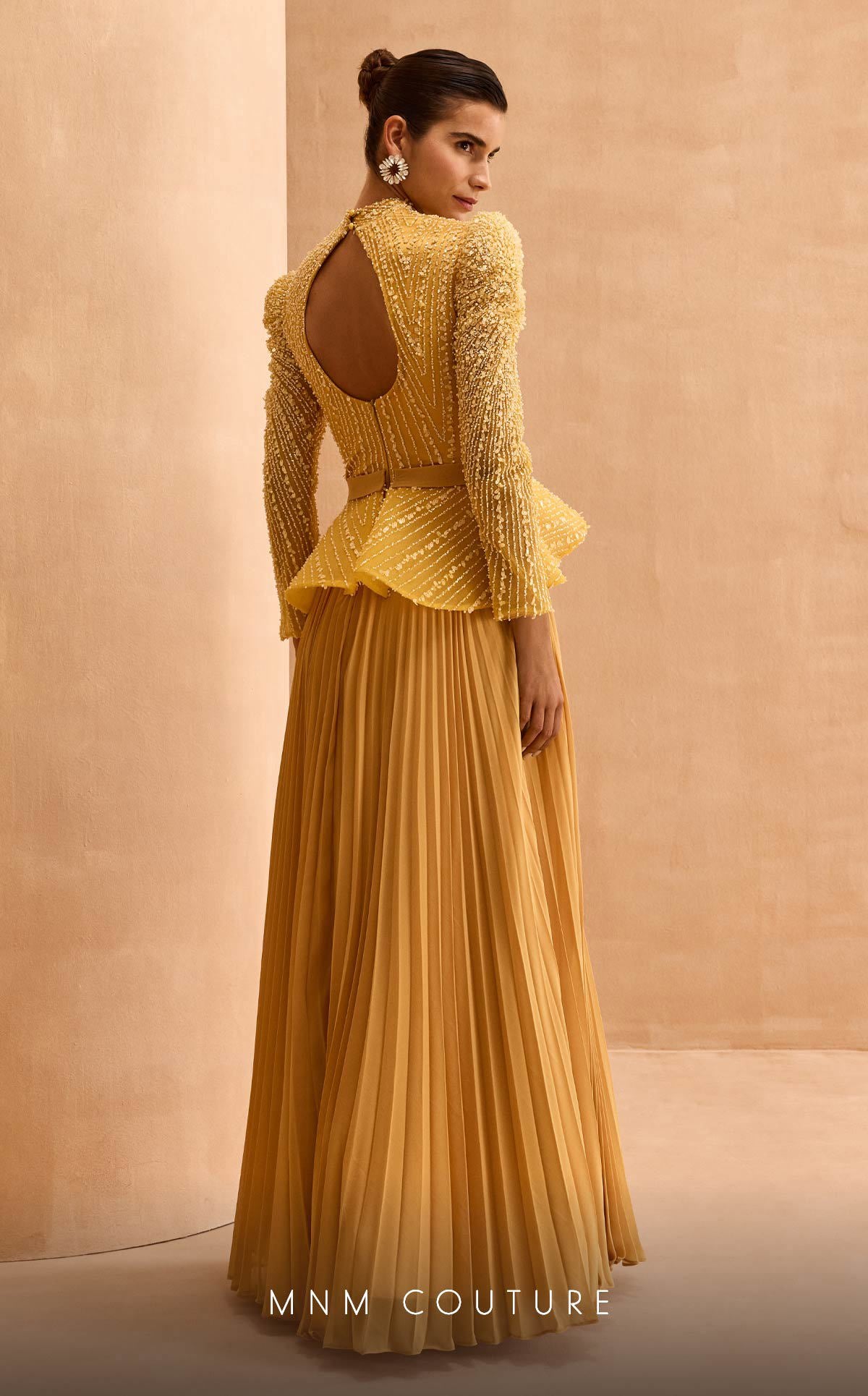 MNM Couture V06941