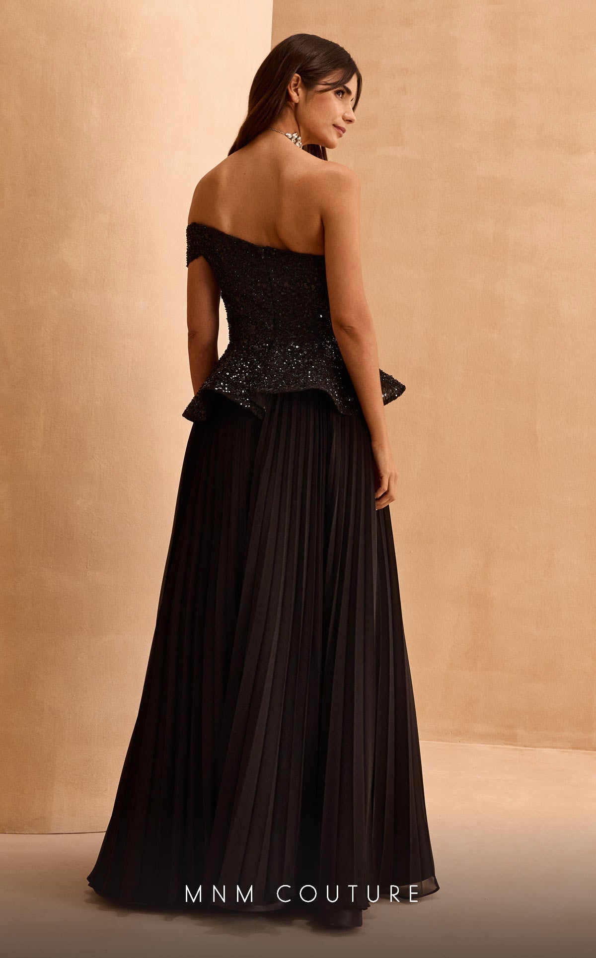 MNM Couture V07282