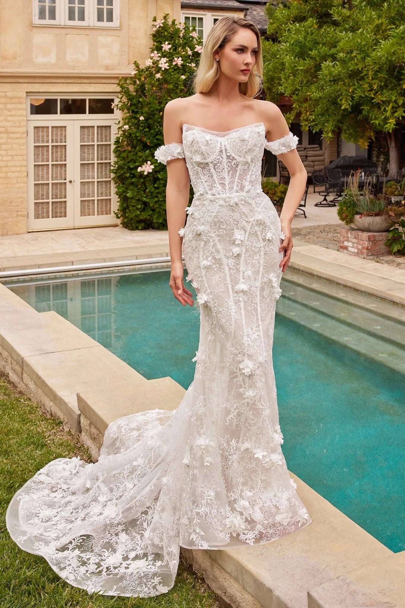 Andrea and Leo CD861W