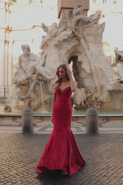 La-Femme-32269-Sweetheart-Neckline-Zipper-Back-Corset-Liquid-Jersey-Mermaid-Fitted-Red-Evening-Dress-B-Chic-Fashions-Prom-Dress