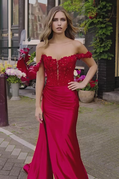 Sherri-Hill-56176-Sweetheart-Neckline-Fitted-Satin-Fabric-Red-Long-Dress-Evening-Gown-Prom-Dress-Sherri-Hill-2024