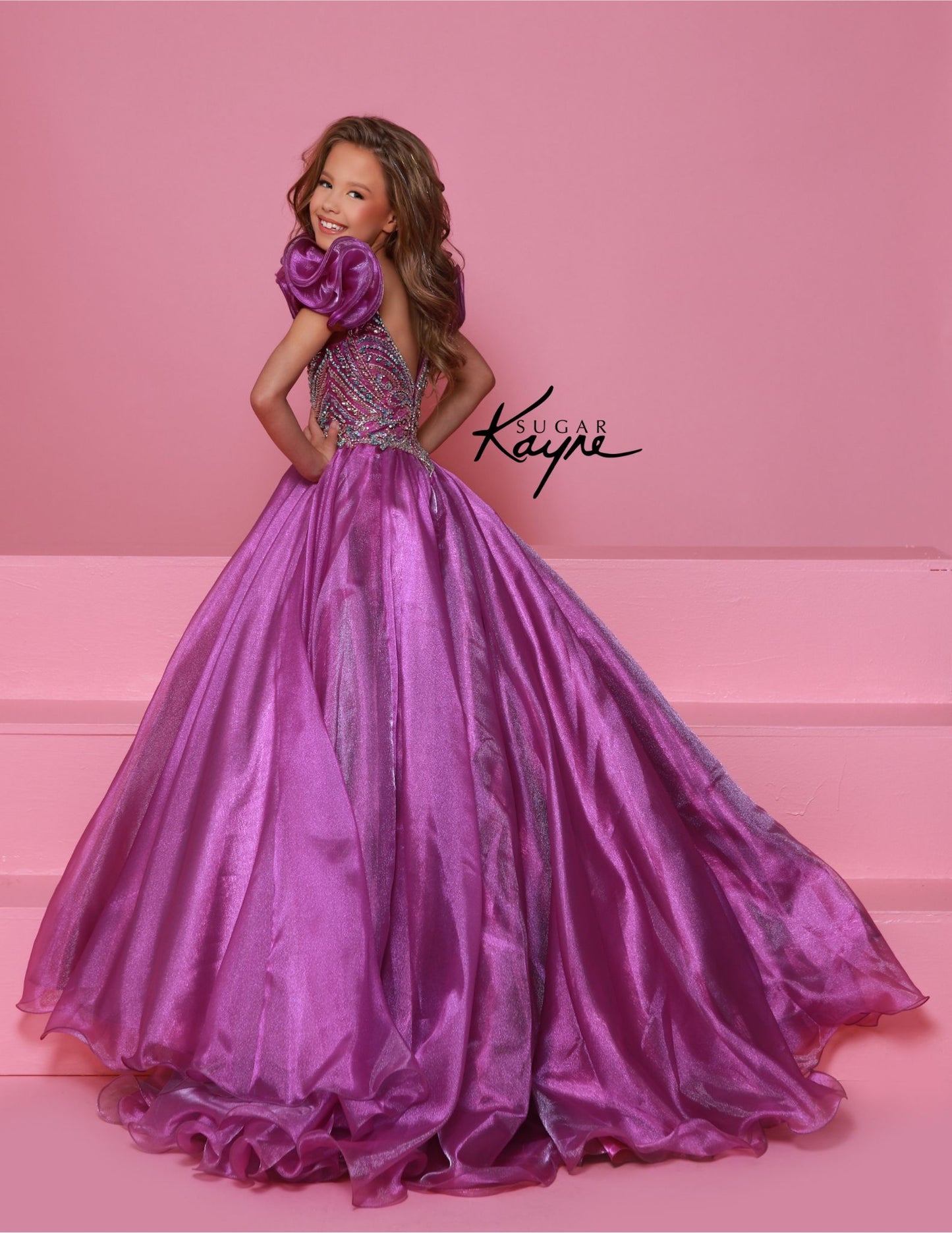 Johnathan Kayne C334