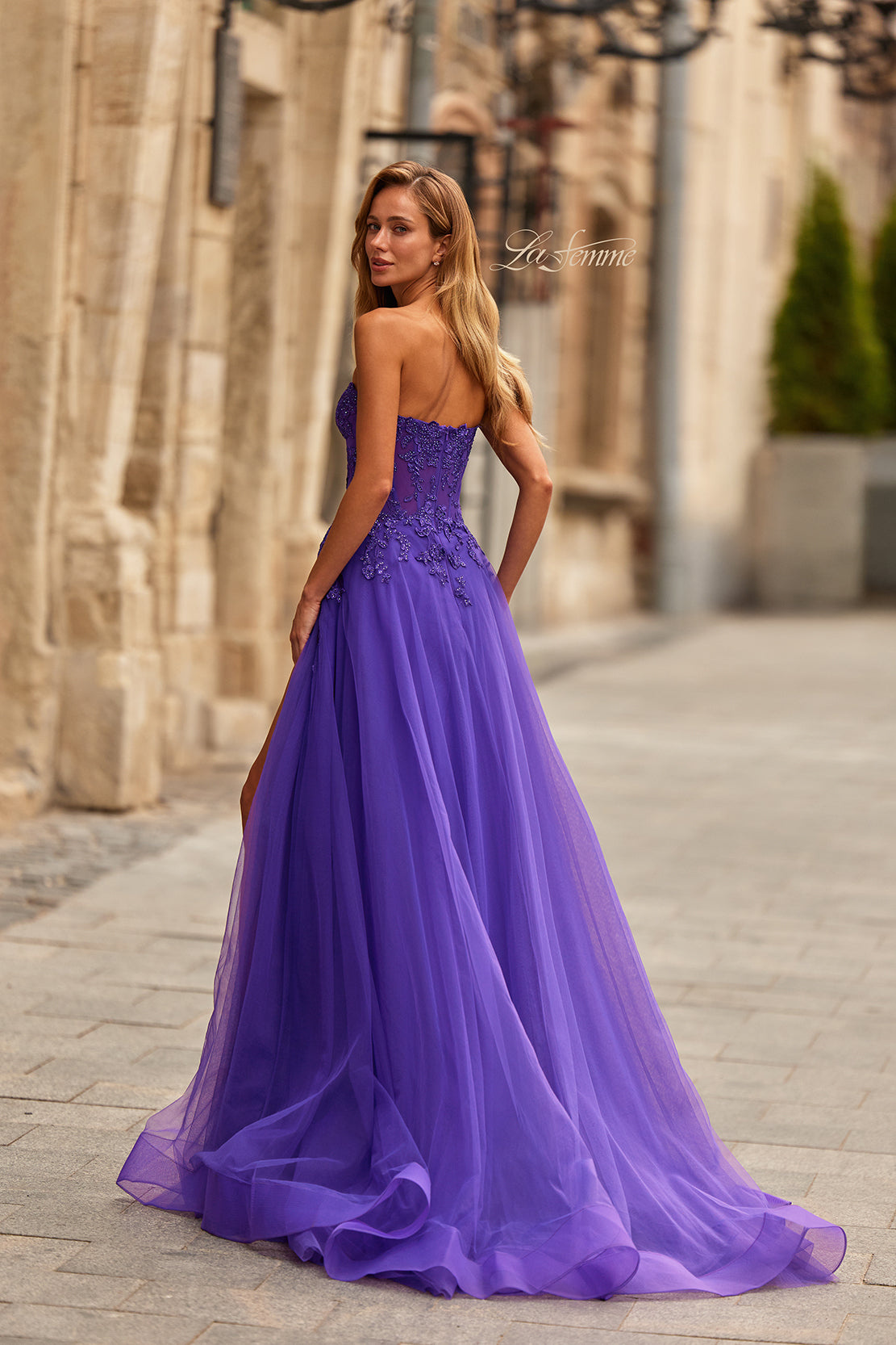 La Femme 33551