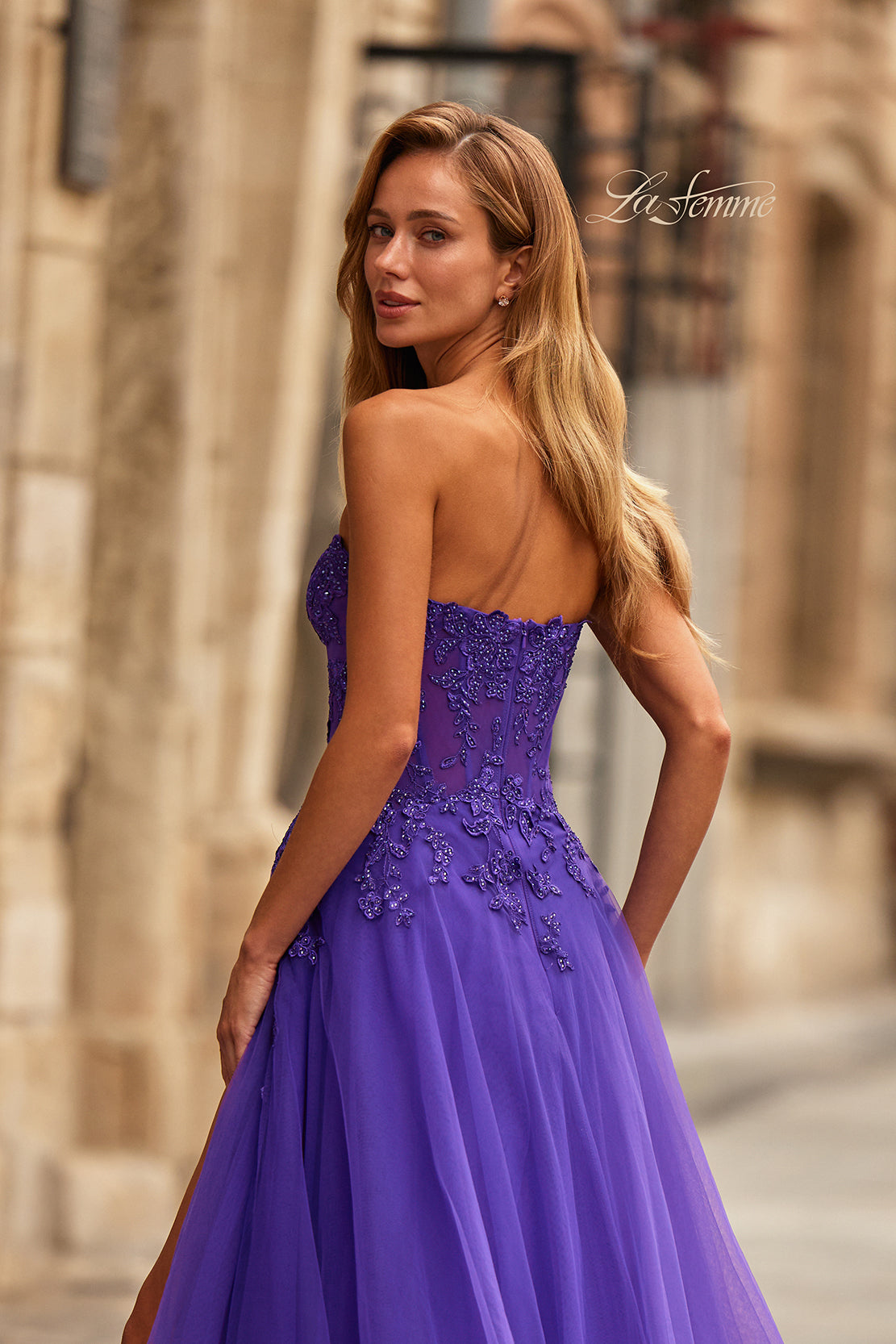 La Femme 33551