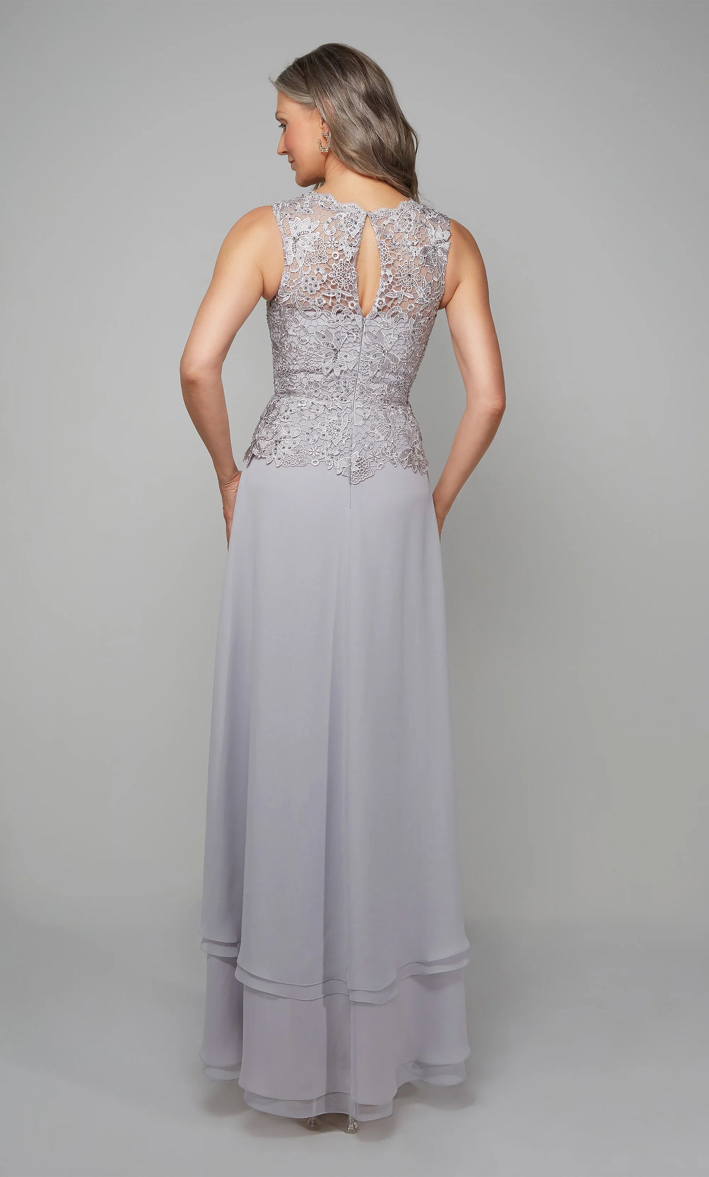 Alyce 27608