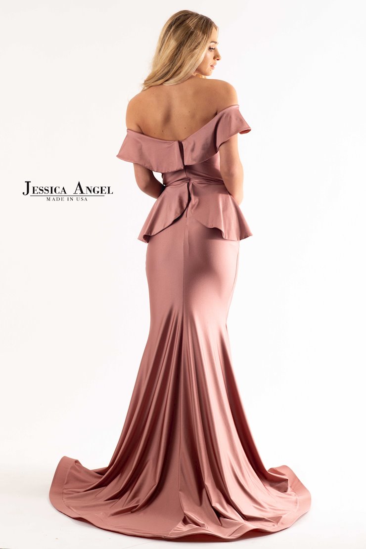 Jessica Angel 550
