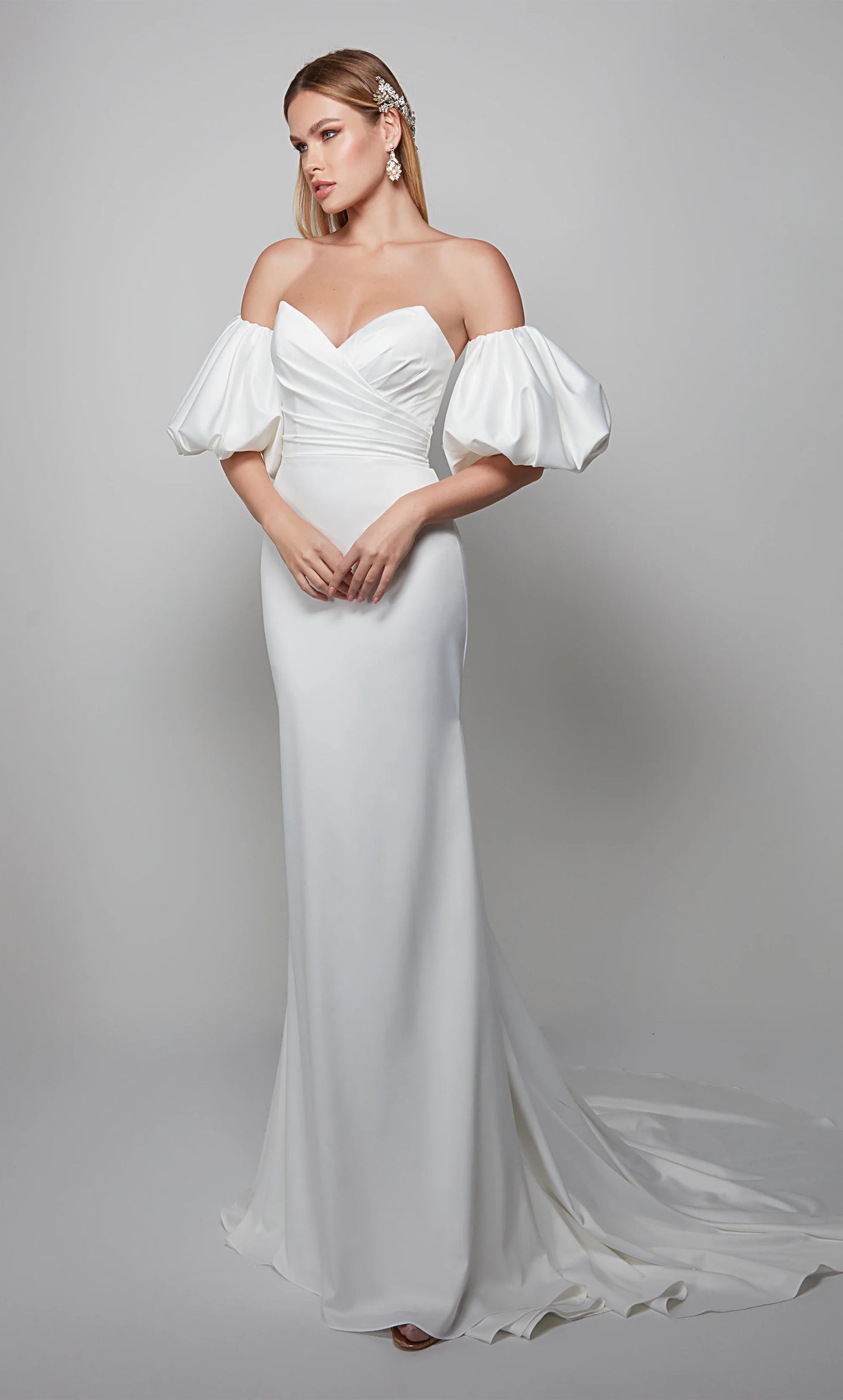 Alyce 7056