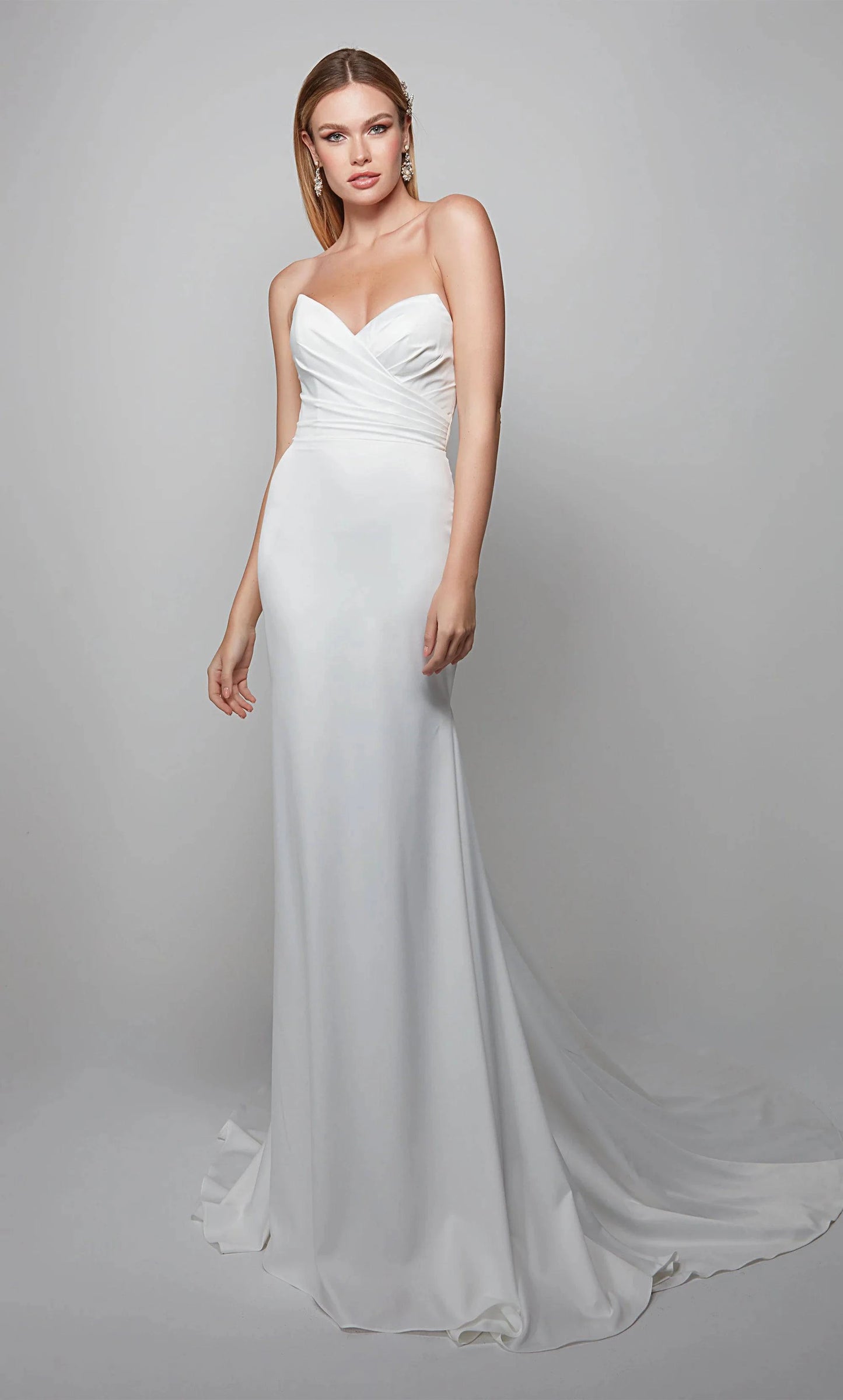 Alyce 7056