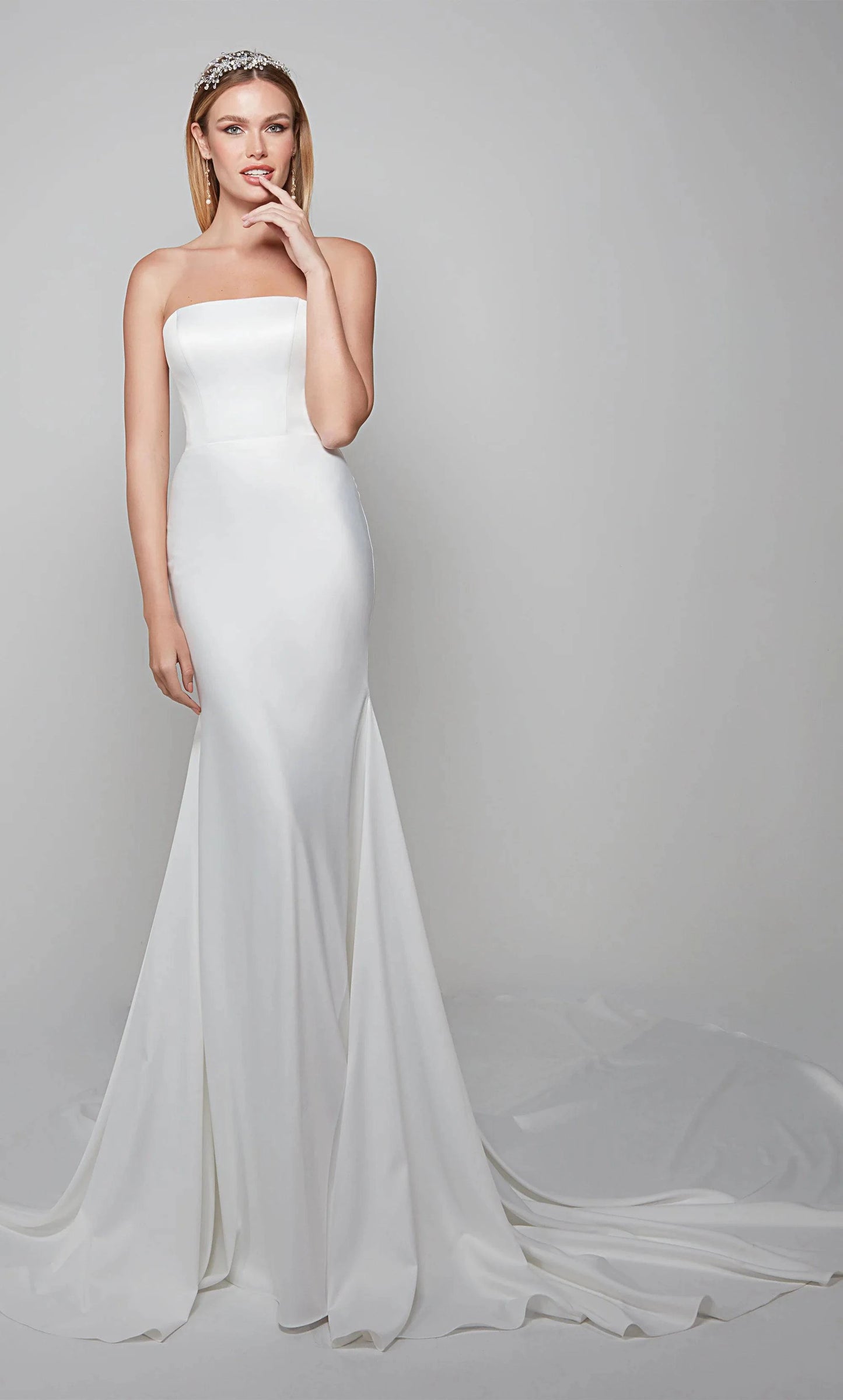 Alyce 7060