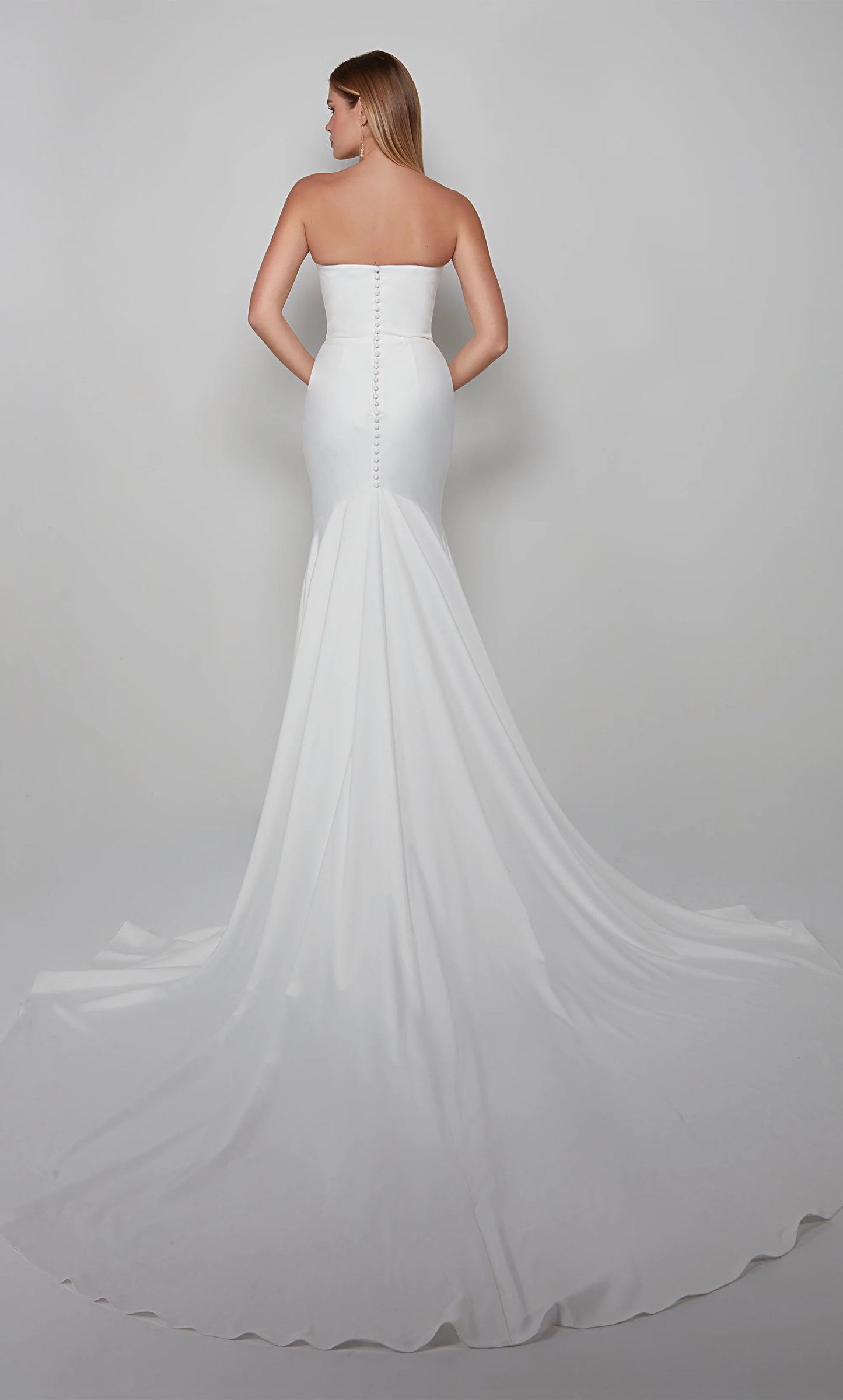 Alyce 7060