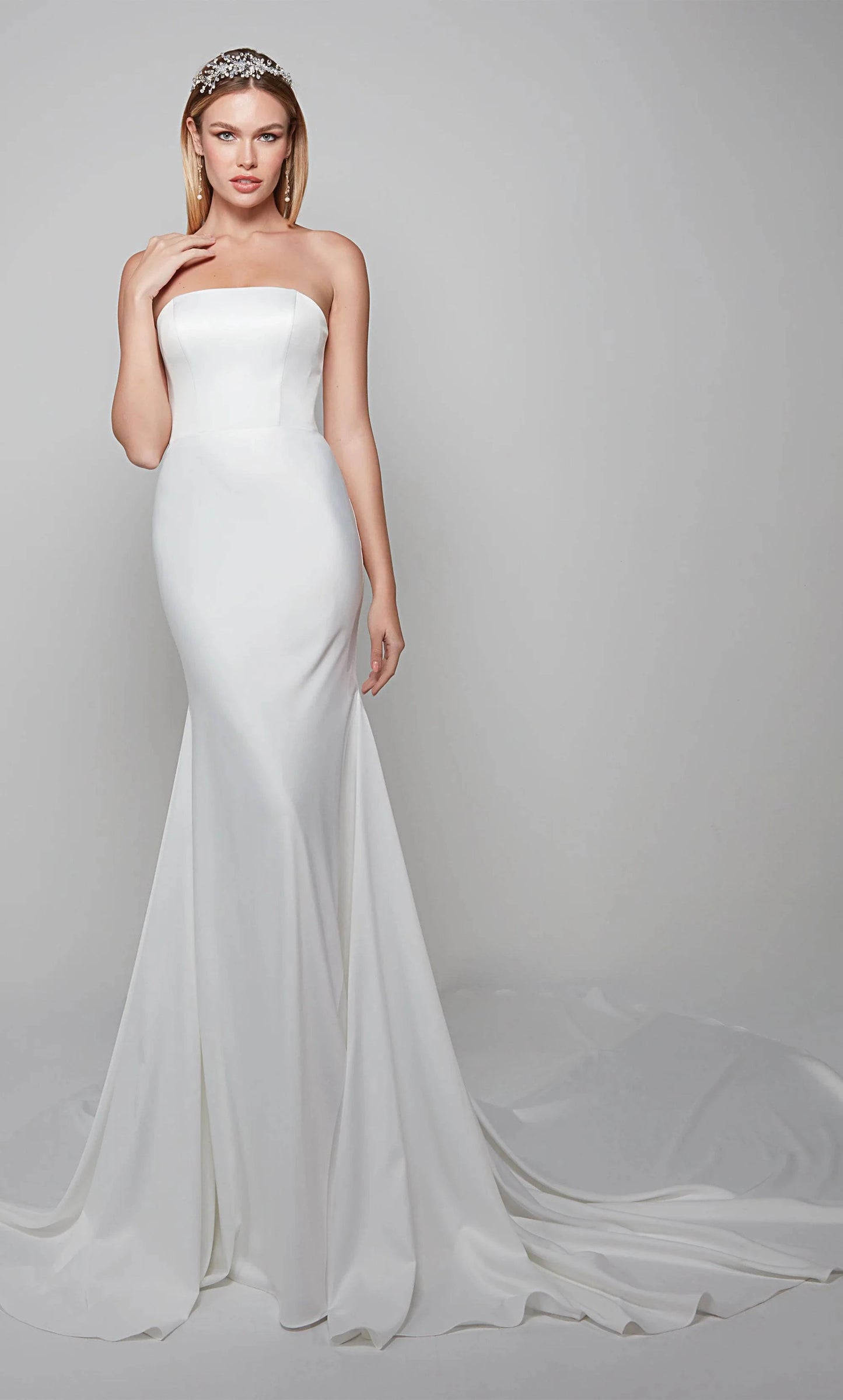 Alyce 7060