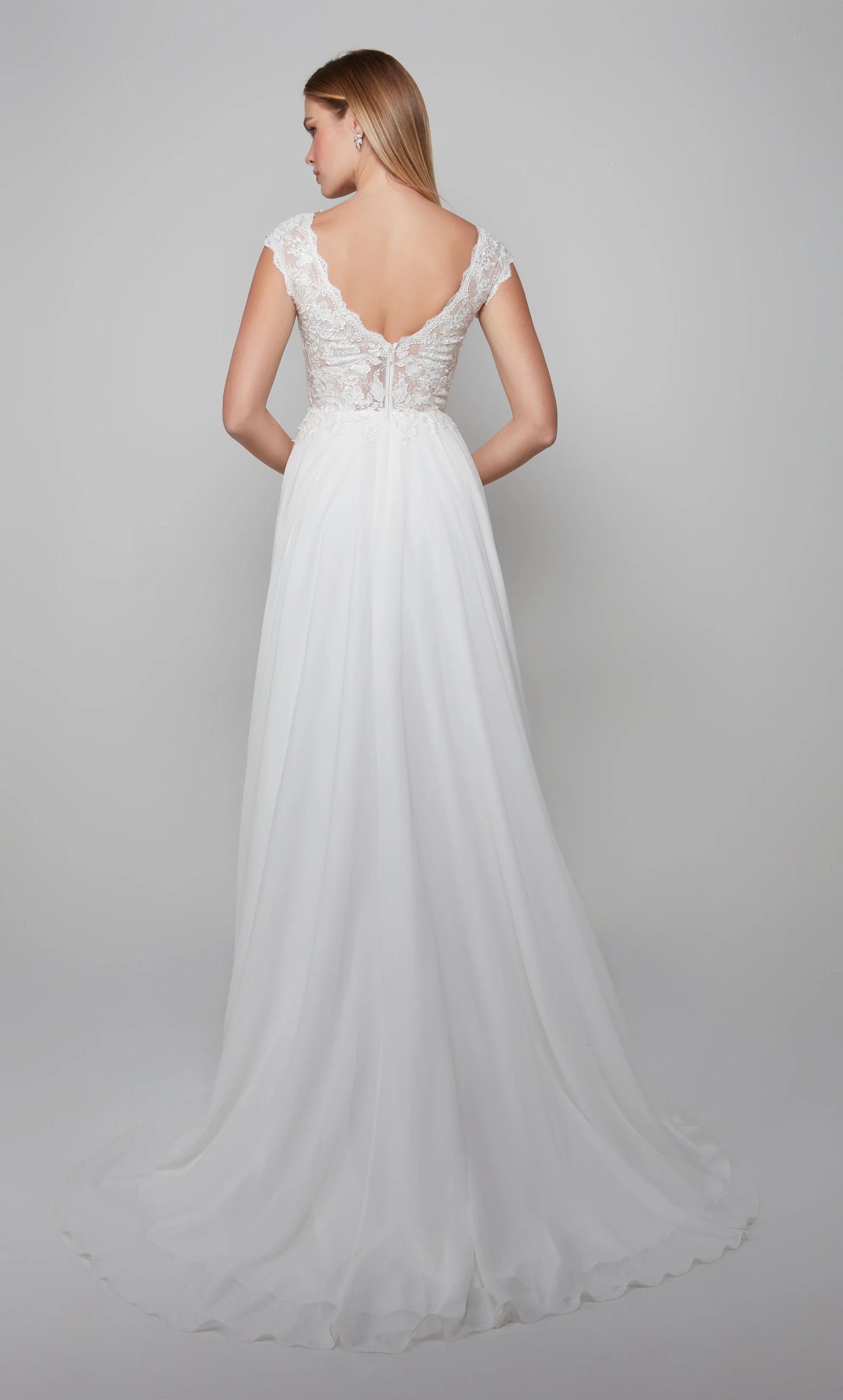 Alyce 7073