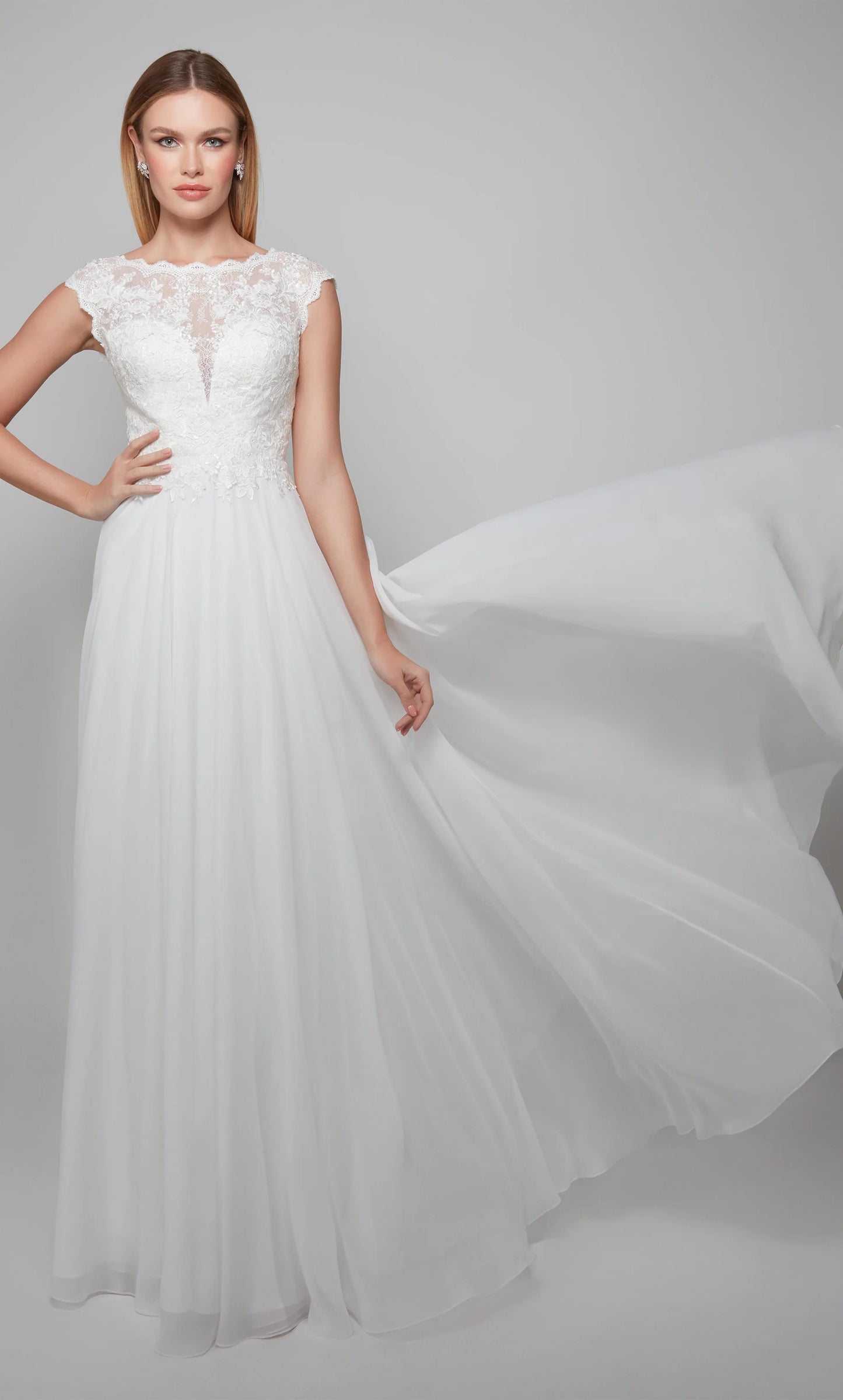Alyce 7073