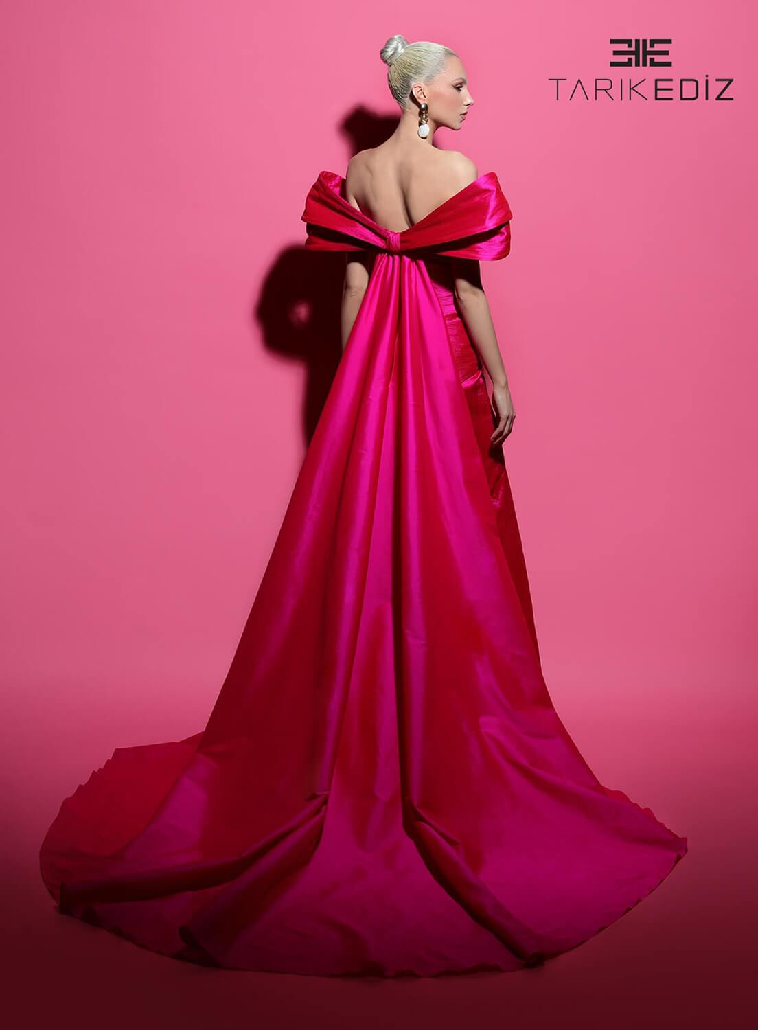 Tarik Ediz 98506 Taffeta Fabric Sweetheart Neckline Column Fitted Long Dress