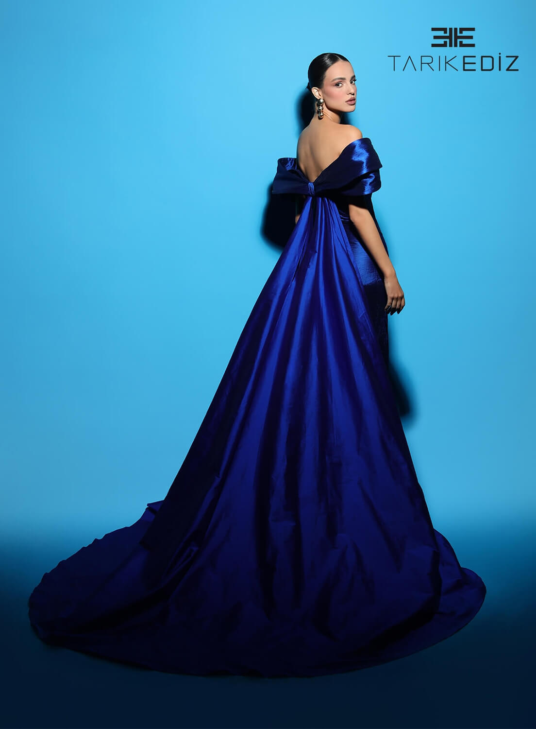 light blue tight prom dress Shop Tarik Ediz 98506 Taffeta Fabric Sweetheart Neckline Column Fitted Long  Dress – B Chic Fashions