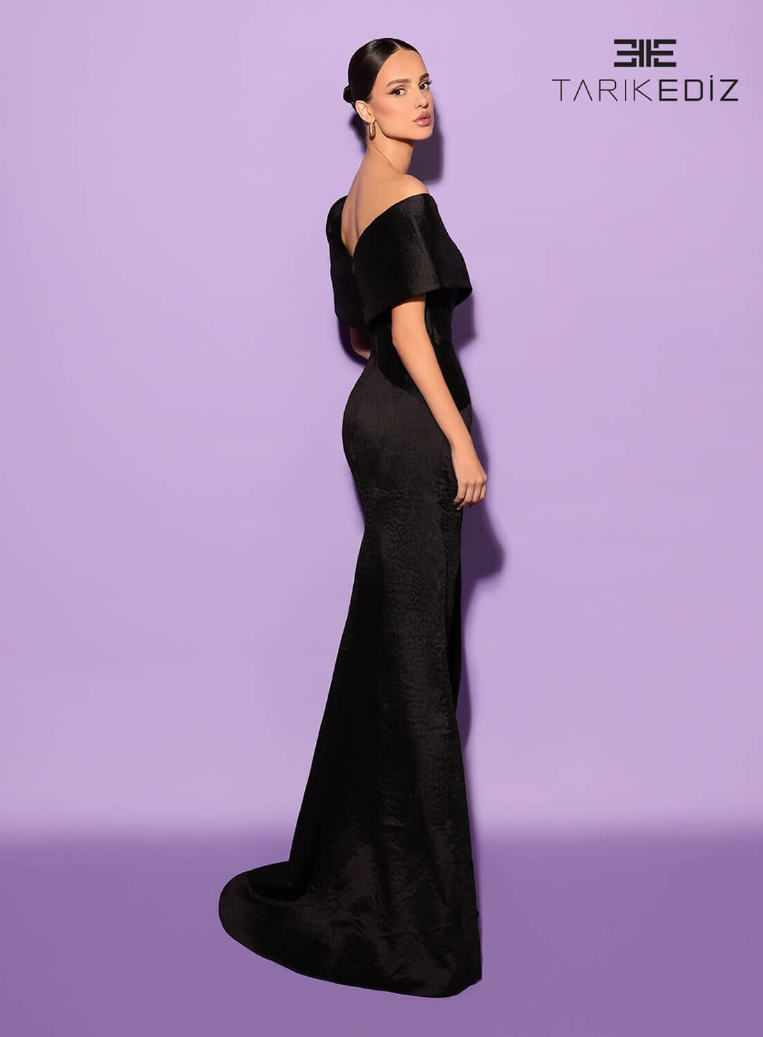 Tarik Ediz 98507 Taffeta Fabric V-Neck Neckline Column Fitted Long Dress